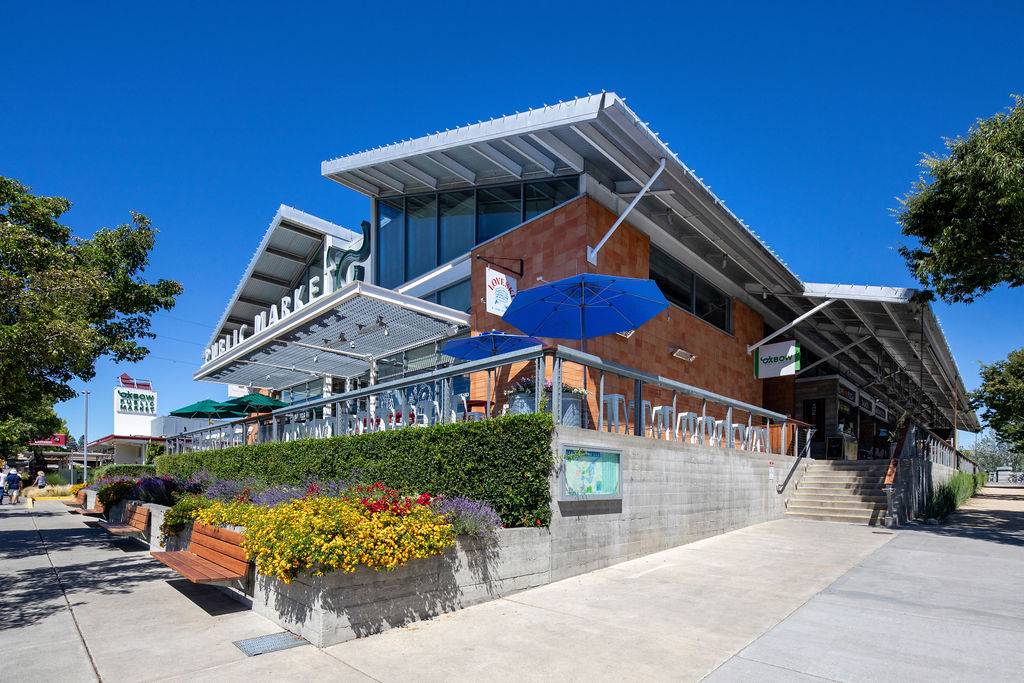 Oxbow Market